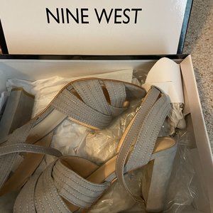 NEW Nine West Gray Heels